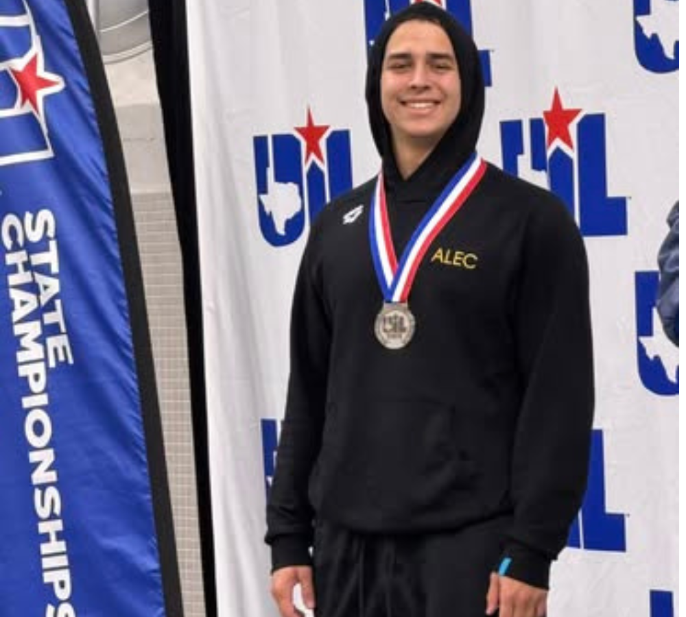 Senior Alec Purdy with his silver medal